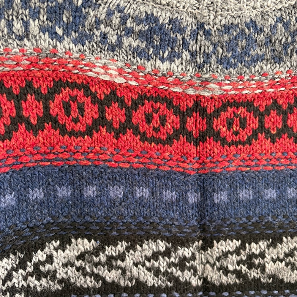 Tangents Red and Blue Patterned Zip-Up Sweater - Picture 5 of 7